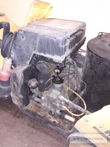 Sprzęt infrastruktury - pakiet zawierający 3 poz. asort. (wg oddzielnego wykazu), w tym: myjki ciśnieniowe oraz sprężarka tłokowa 